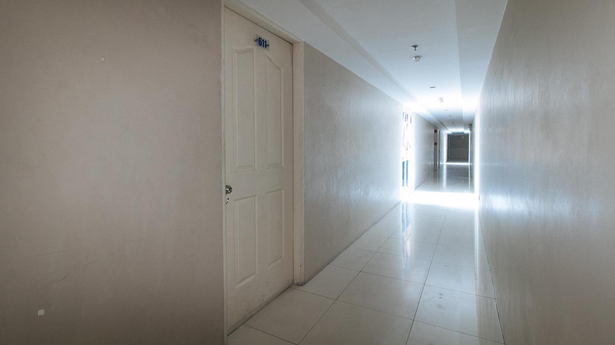 Reddoorz @ Melbourne Suites Makati Makati City ภายนอก รูปภาพ